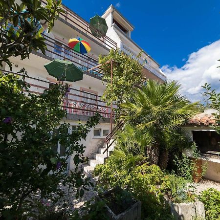 Apartments Biserka Crikvenica Exterior photo