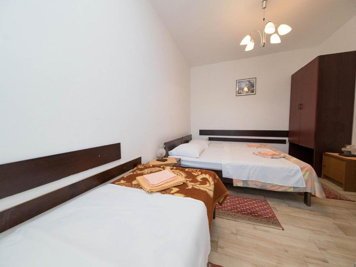 Apartments Biserka Crikvenica Exterior photo
