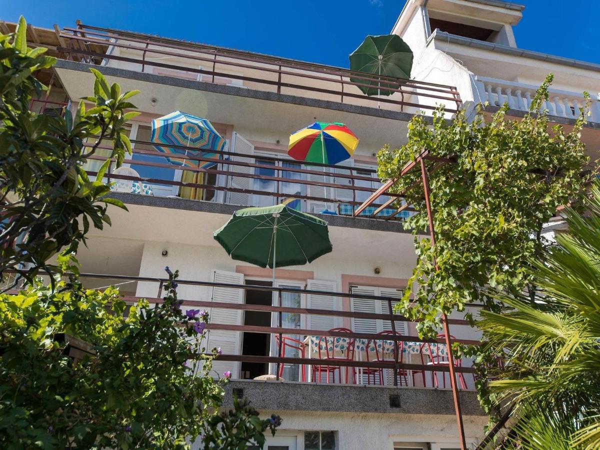 Apartments Biserka Crikvenica Exterior photo